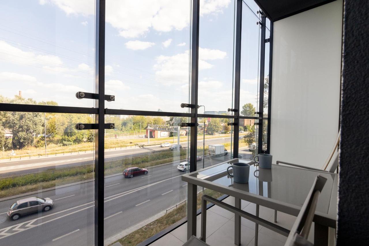 Yellow Sunset Studio Apartment Varşovia Exterior foto